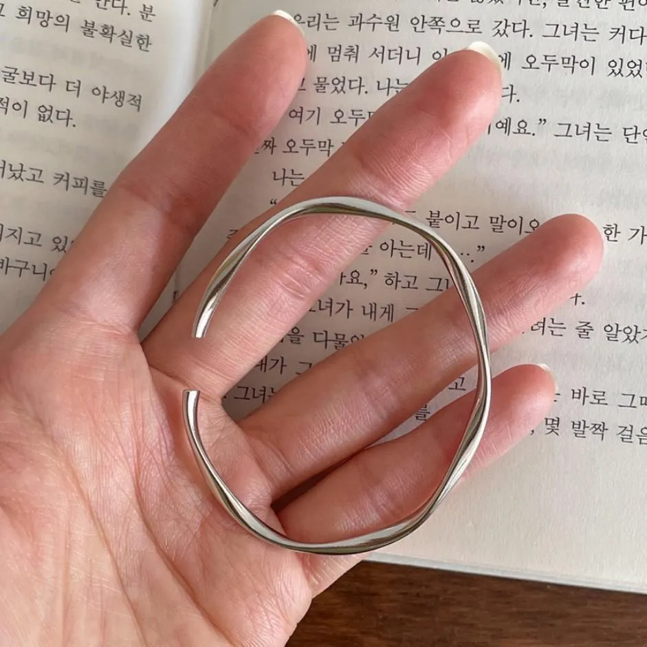 925 Sterling Silver Minimalist Round Silver Handmade Bangles