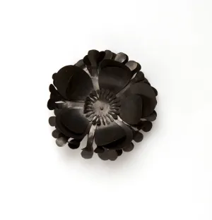 Black Brass Chrysantemum Ring