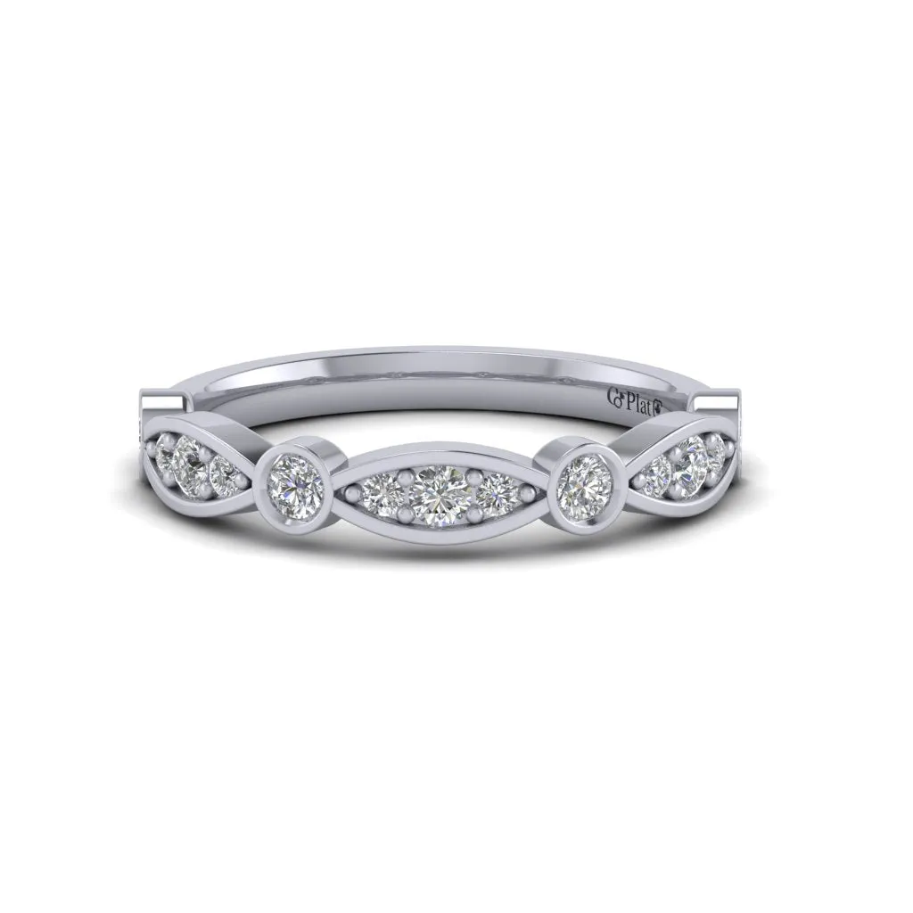 Clara Luxe Diamond Band