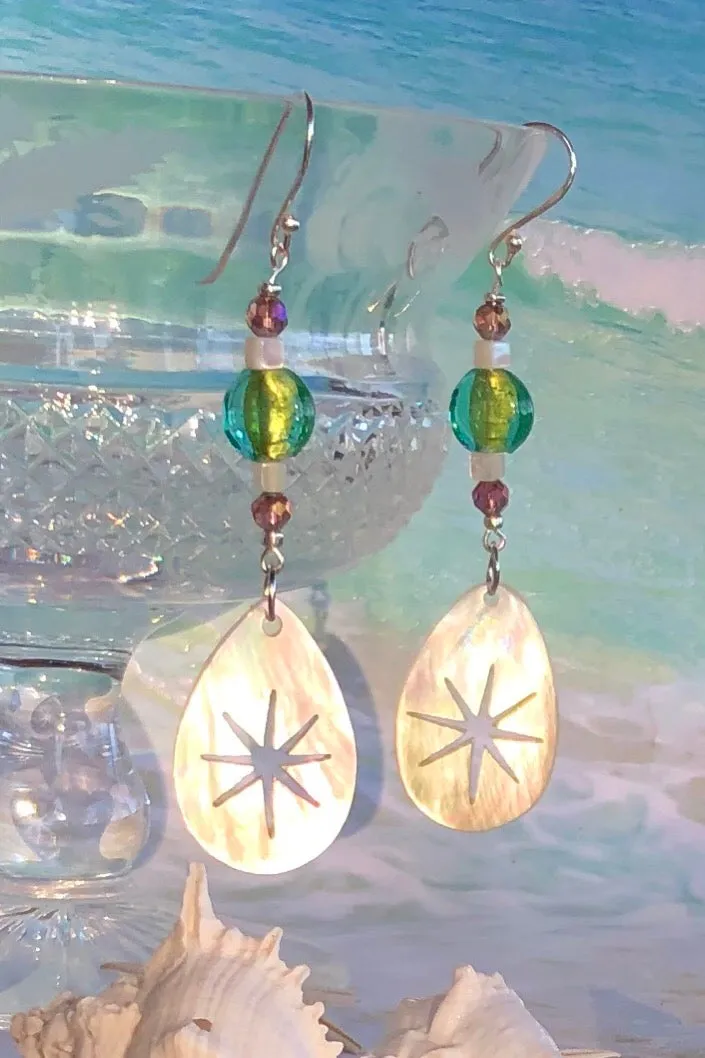 Earrings Serendipity Starburst Pale Gold Shell