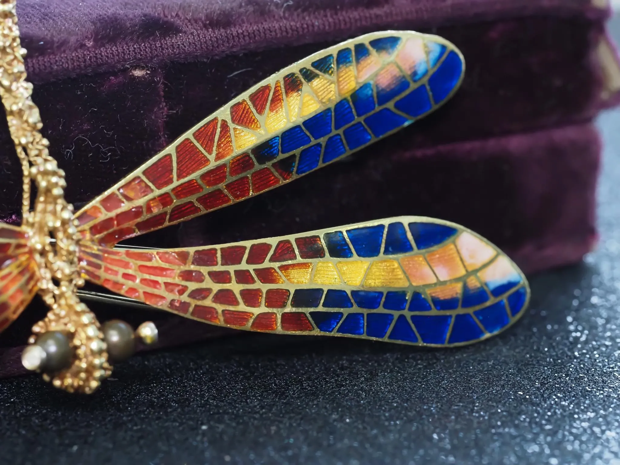 Estate 18K Yellow Gold Extra Large Dragon Fly Brooch - VHK#5a