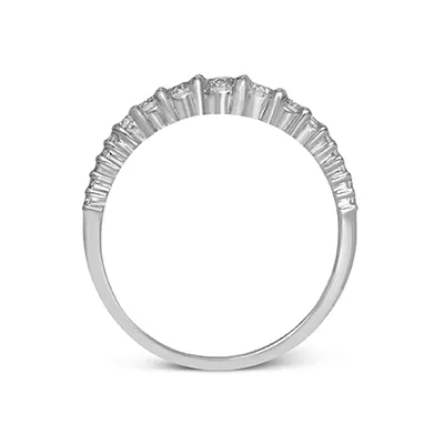 Fashion Ring In 18k Gold With Diamonds