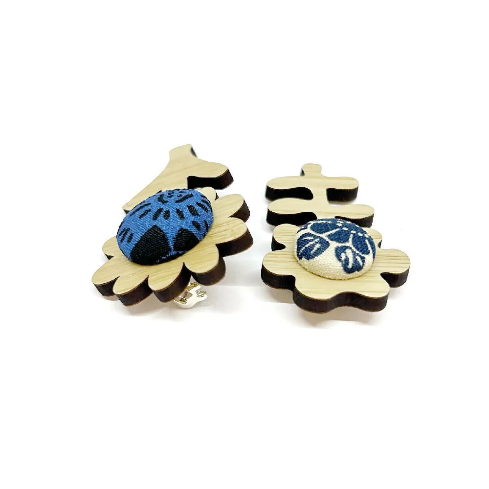 Flower Brooch Blue - set of two