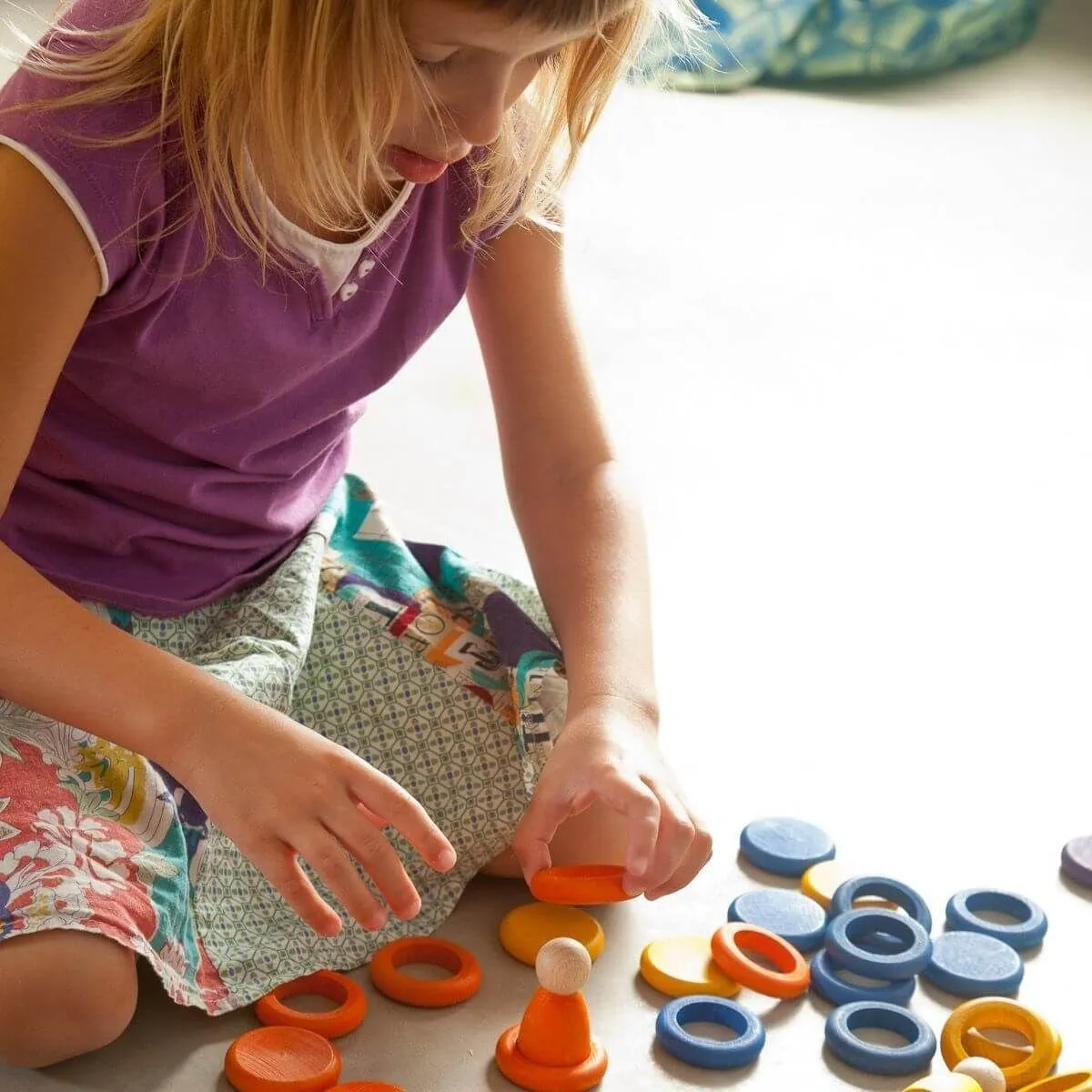Half Carla Brights - Nins, Rings, and Coins - Rainbow Loose Parts Set – Grapat