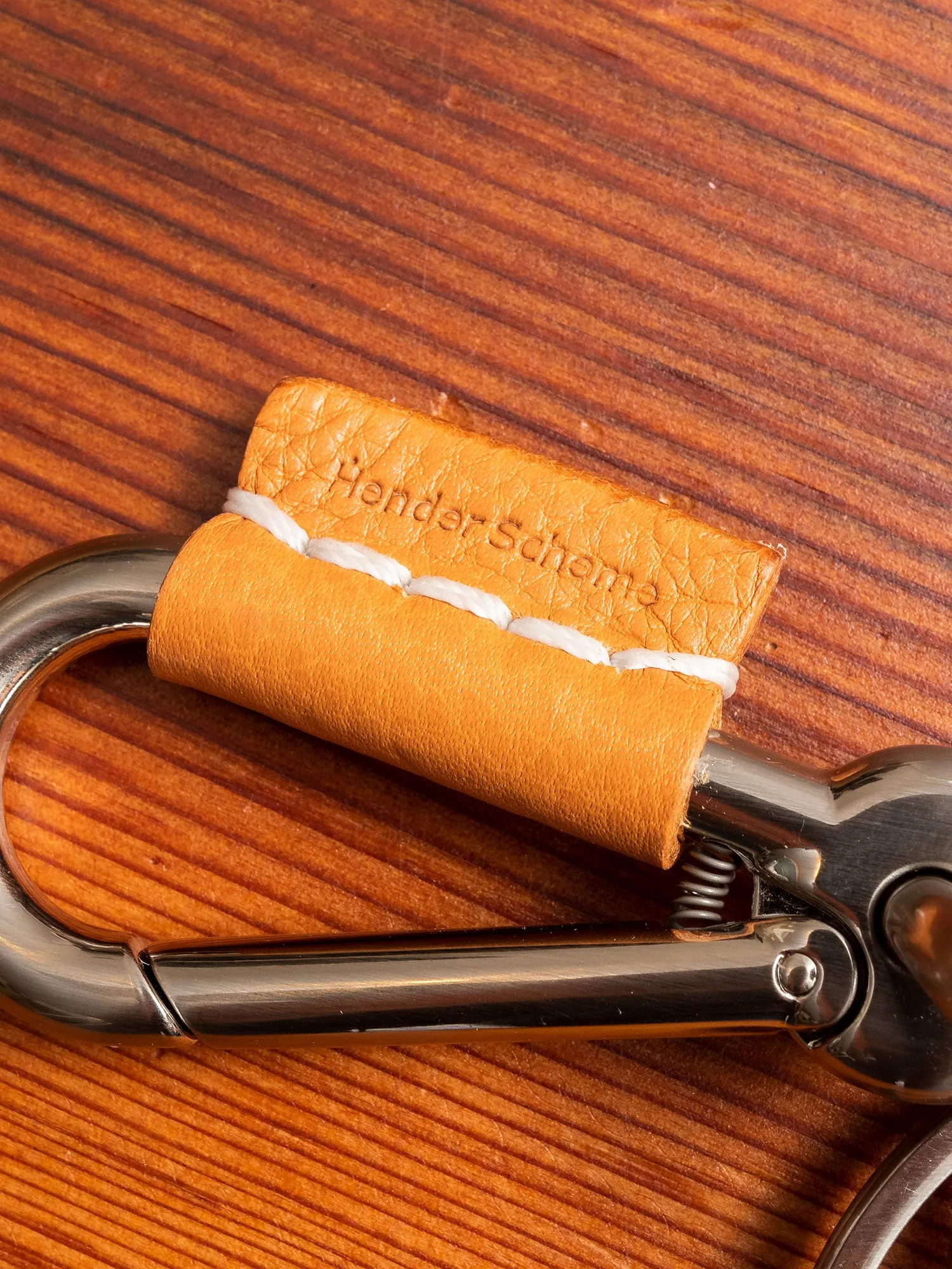 Karabiner in Natural