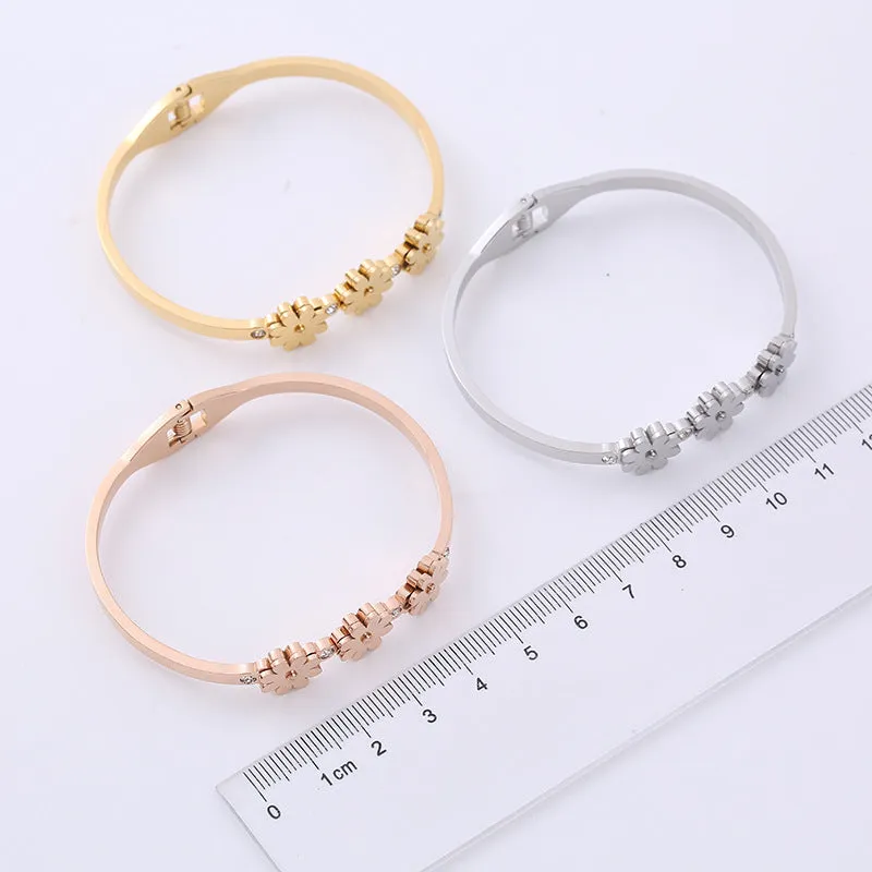 Minimalist Little Daisy Stainless Steel Electroplating Bangles