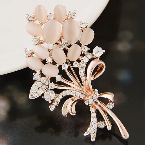 New Opal Crystal Brooches For Women Vintage Fashion Female Jewelry Gold Opal Flower Brooch Broches P