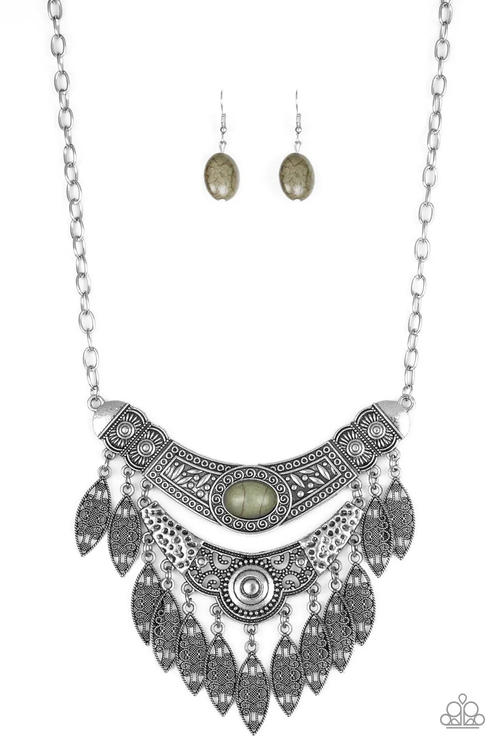 Paparazzi Island Queen - Green Necklace