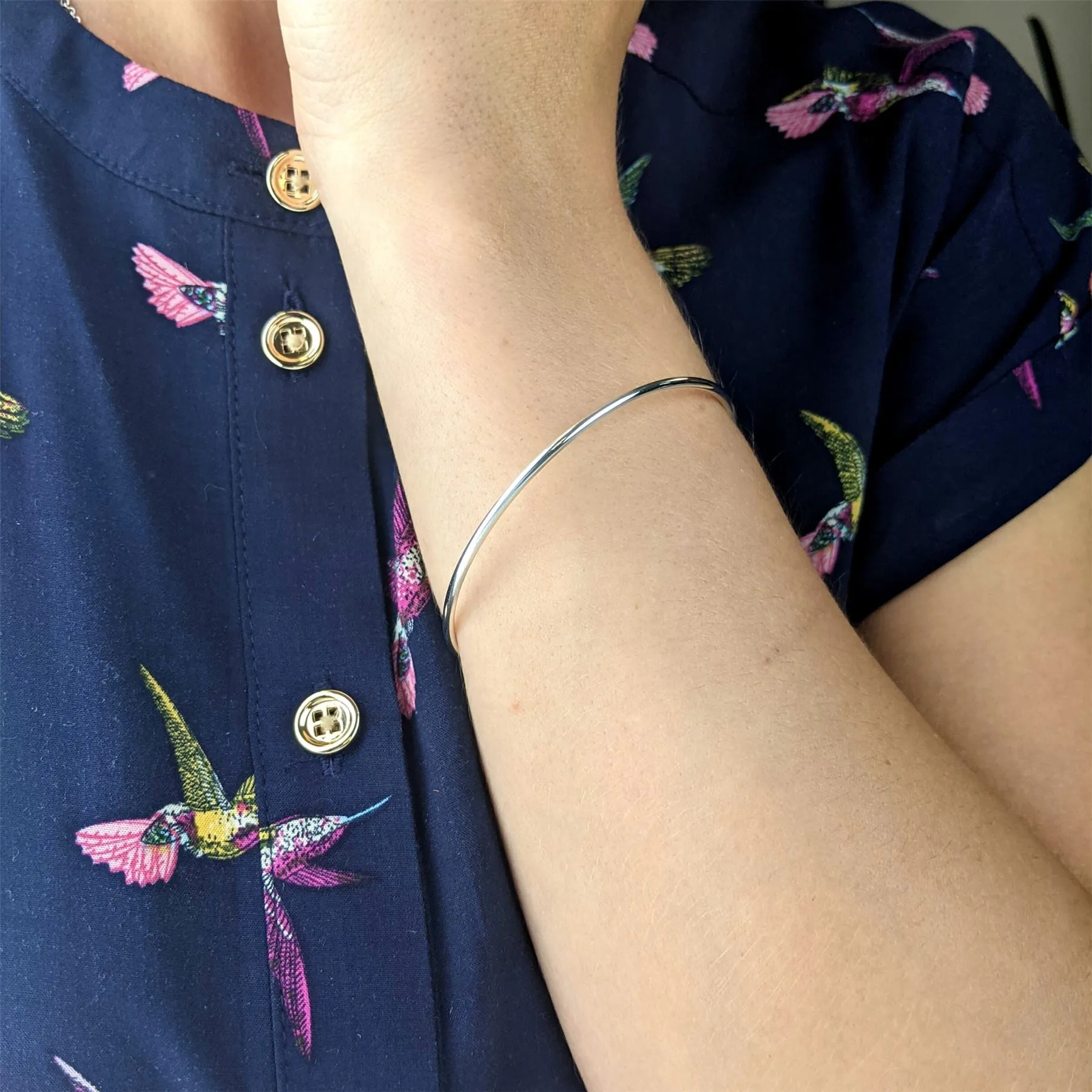 Sterling Silver Round Thin Plain Tube Closed Bangle for Stacking