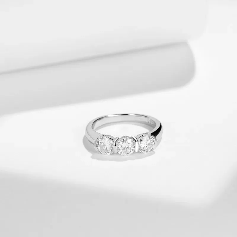 Stunning 925 Silver 1.5 carat VVS1 D Colour Moissanite Diamond Lovely Versatile Women's Wedding Eternity Rings