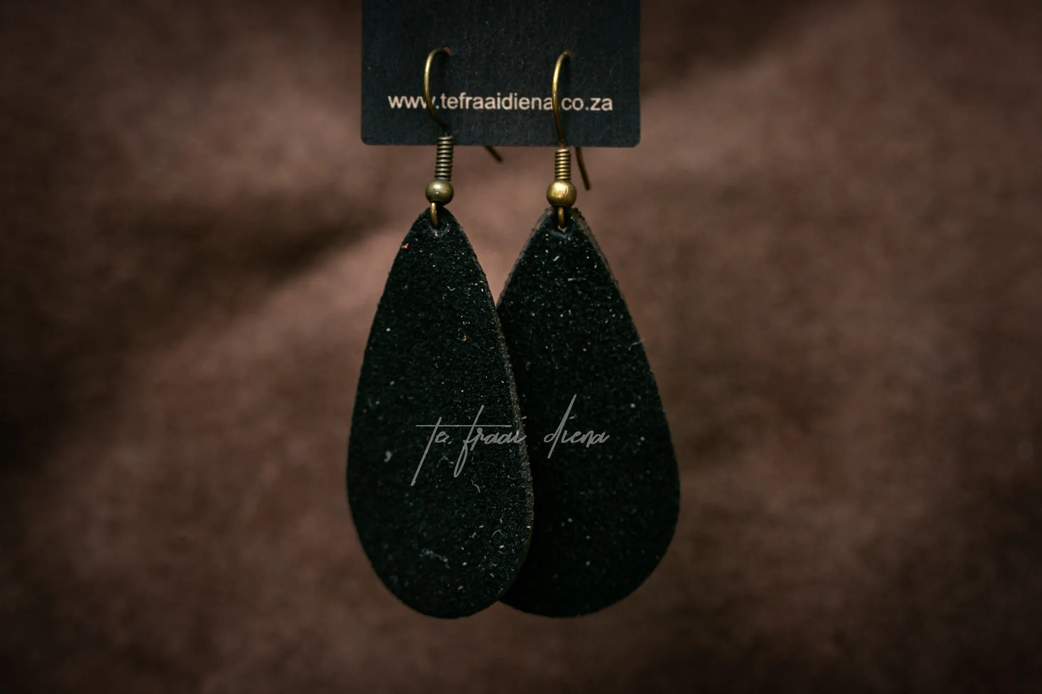 Teardrop - Medium
