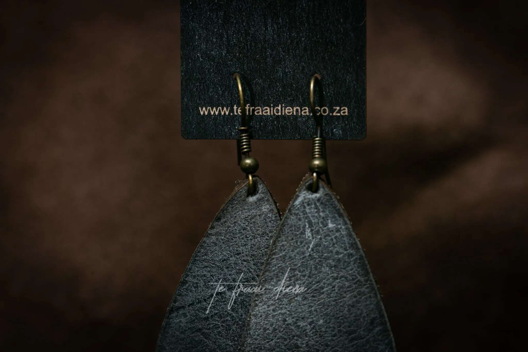 Teardrop - Medium