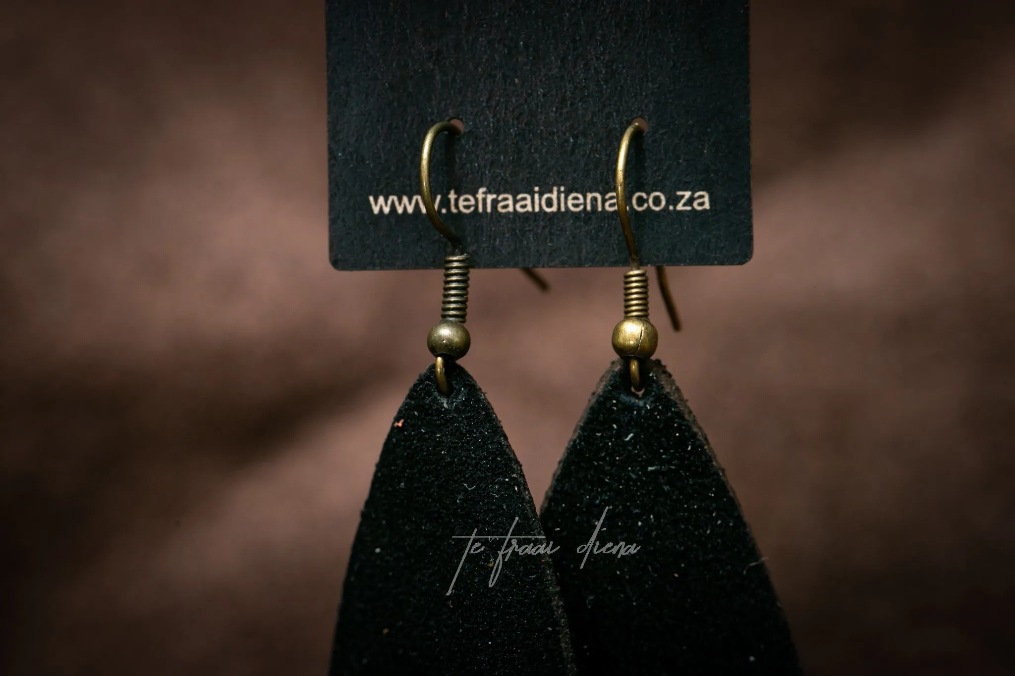 Teardrop - Medium