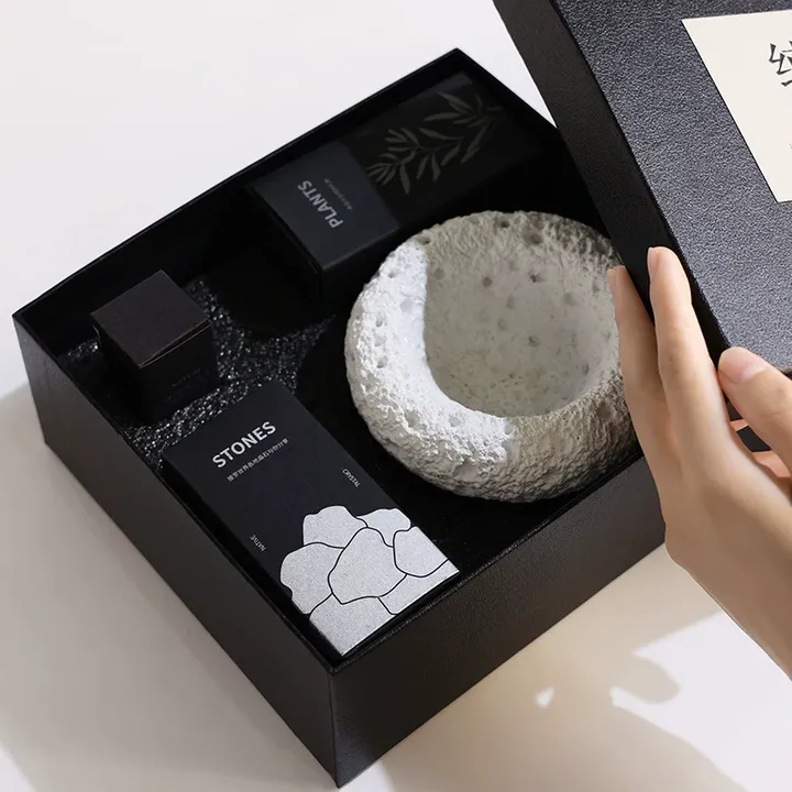 Therapeutic Crystal Decor Essential Oil- أحجار كريمة من الزيوت