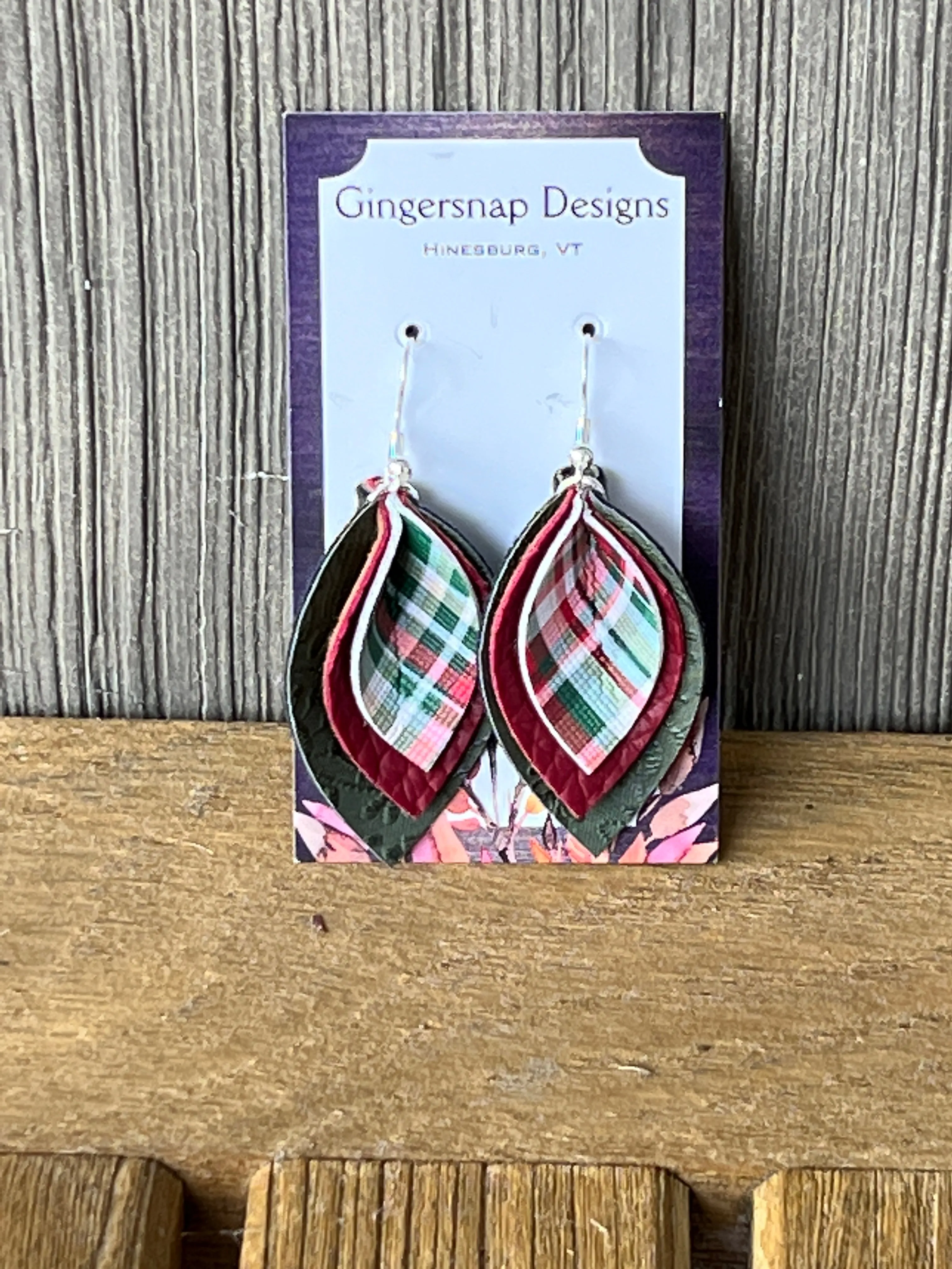 Triple Curved Small Holiday Plaid Earrings