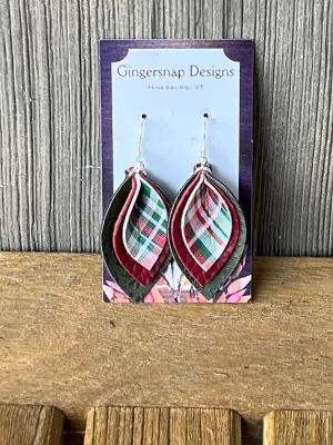 Triple Curved Small Holiday Plaid Earrings