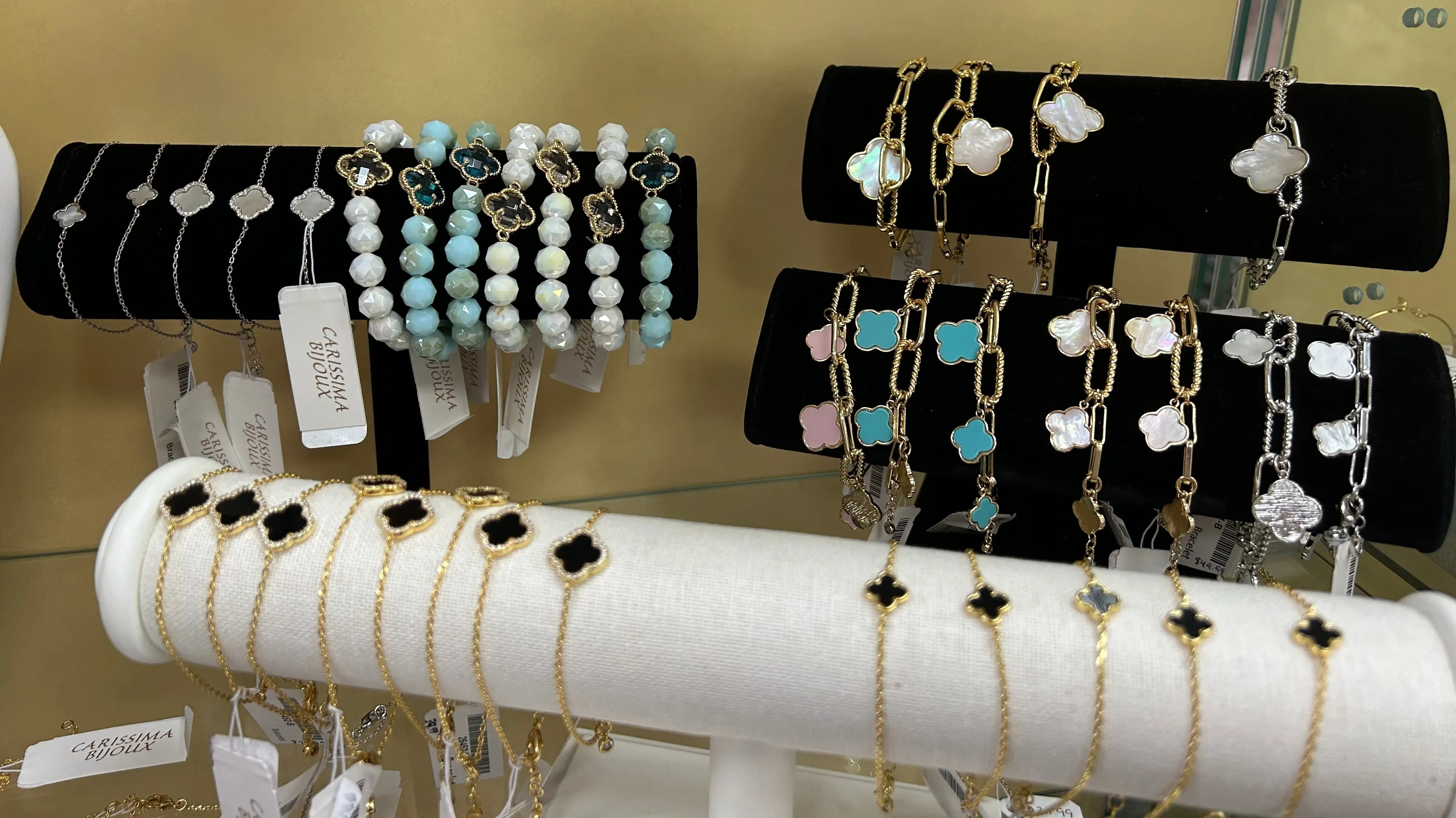 Turquoise Clover Beaded Bracelet