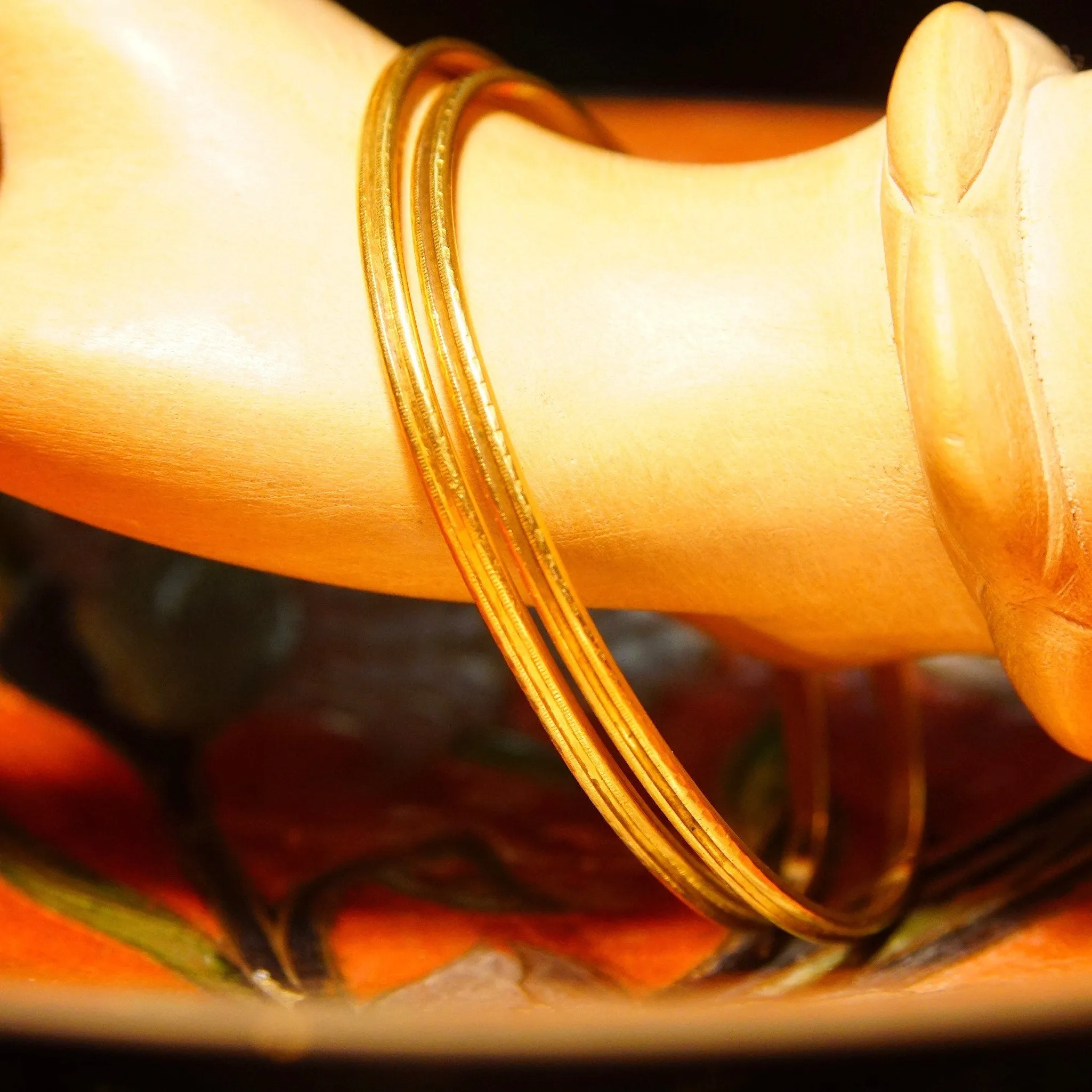 Vintage Indian 22KT Yellow Gold Bangles, 2.5mm Etched Gold Bangle Bracelet, Handmade In India 68, Individual Or Set, 2 1/4" Diameter