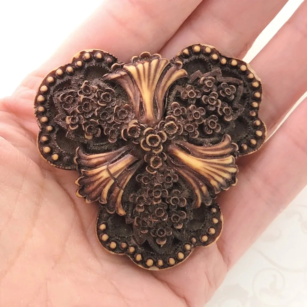 Vintage resin gothic flower brooch