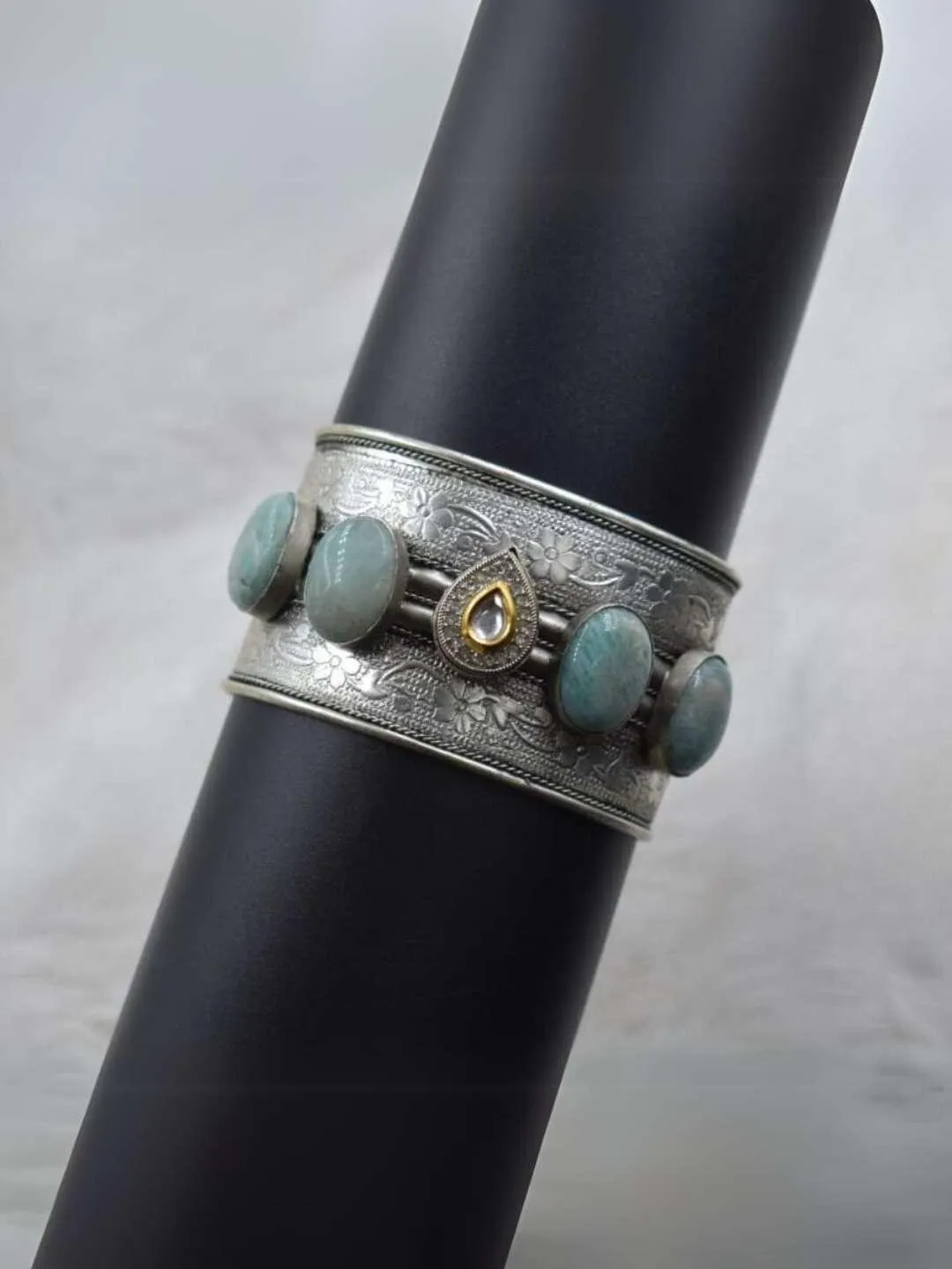Vintage Tilak Shaped Kundan Studded Oxidised Cuff Bangle