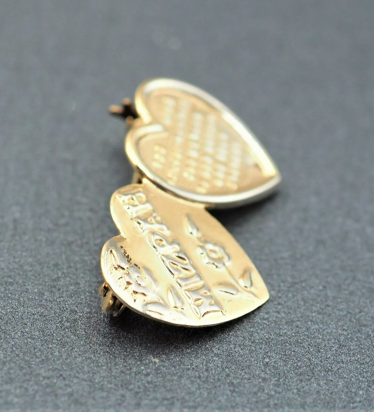 Ward Brothers Vintage 9ct Yellow GoldMIZPAH Sweetheart Brooch