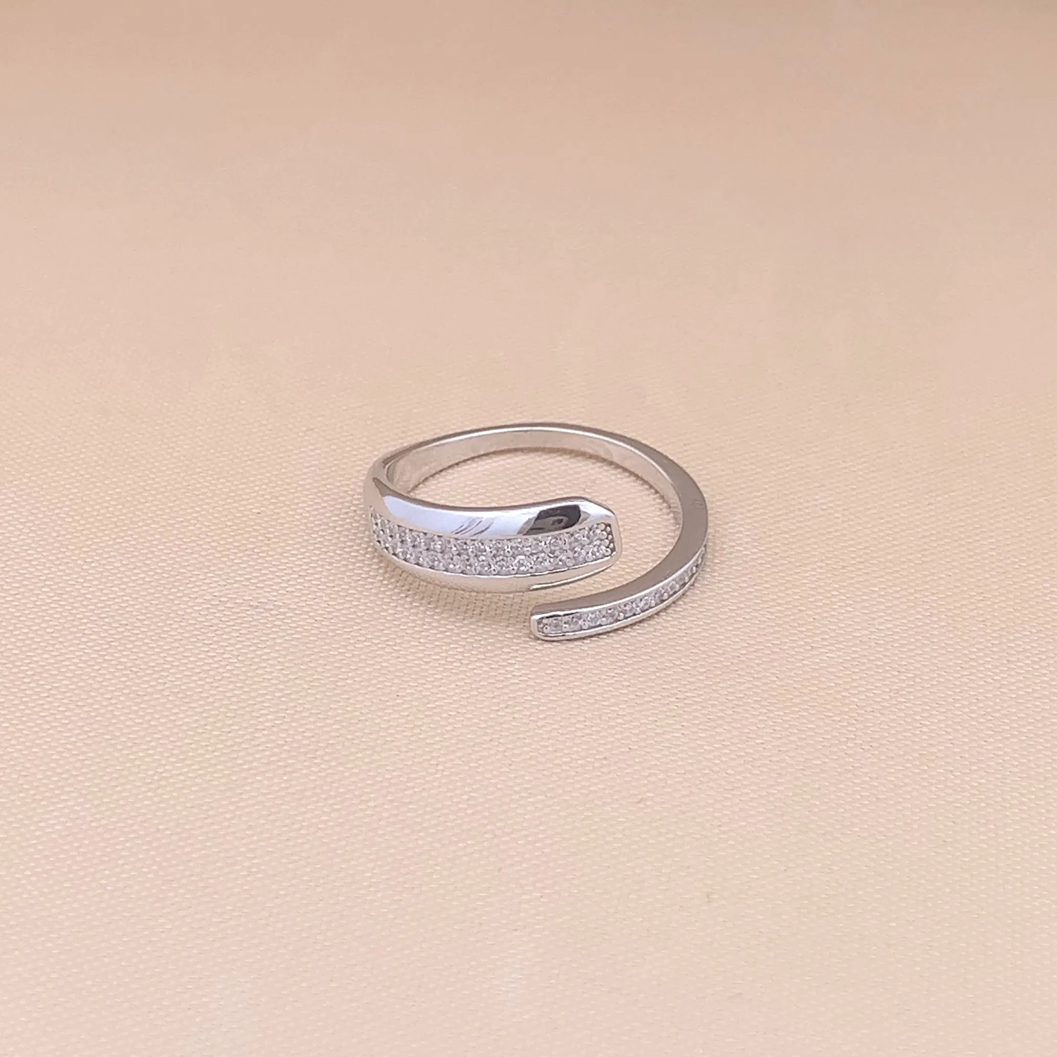 Zircon Sparkle Adjustable Ring (Pure Silver)
